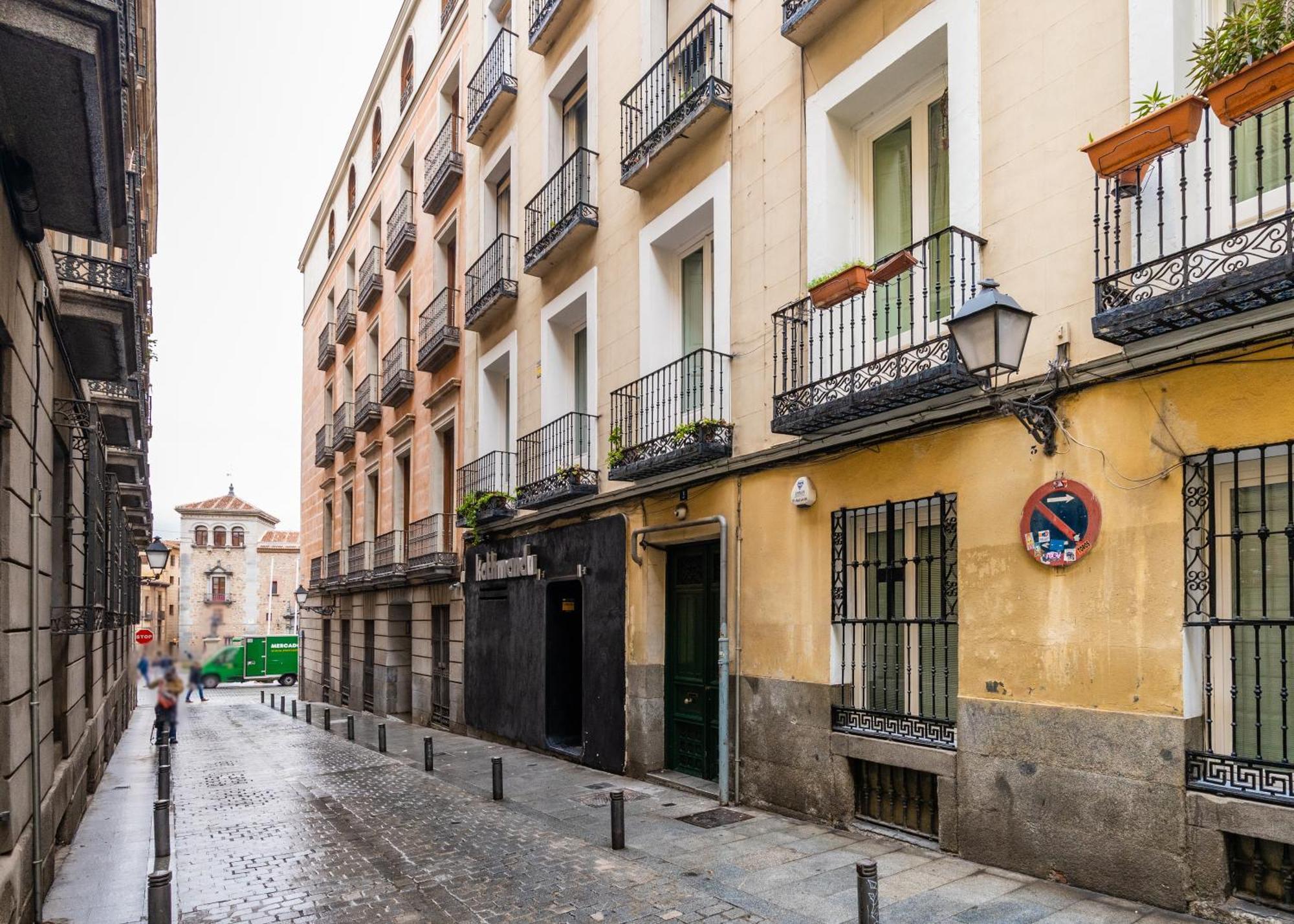 Spacious Modern-3Bedrooms 2Bathrooms-Plaza Mayor マドリード エクステリア 写真