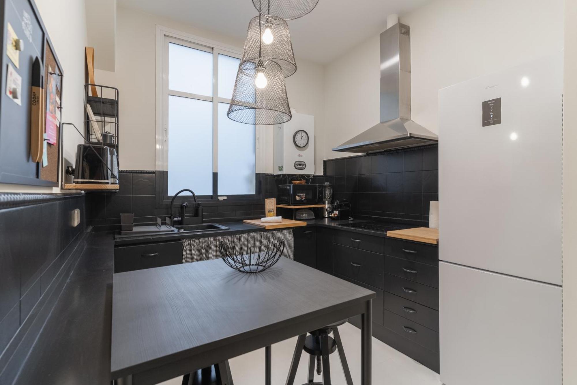 Spacious Modern-3Bedrooms 2Bathrooms-Plaza Mayor マドリード エクステリア 写真