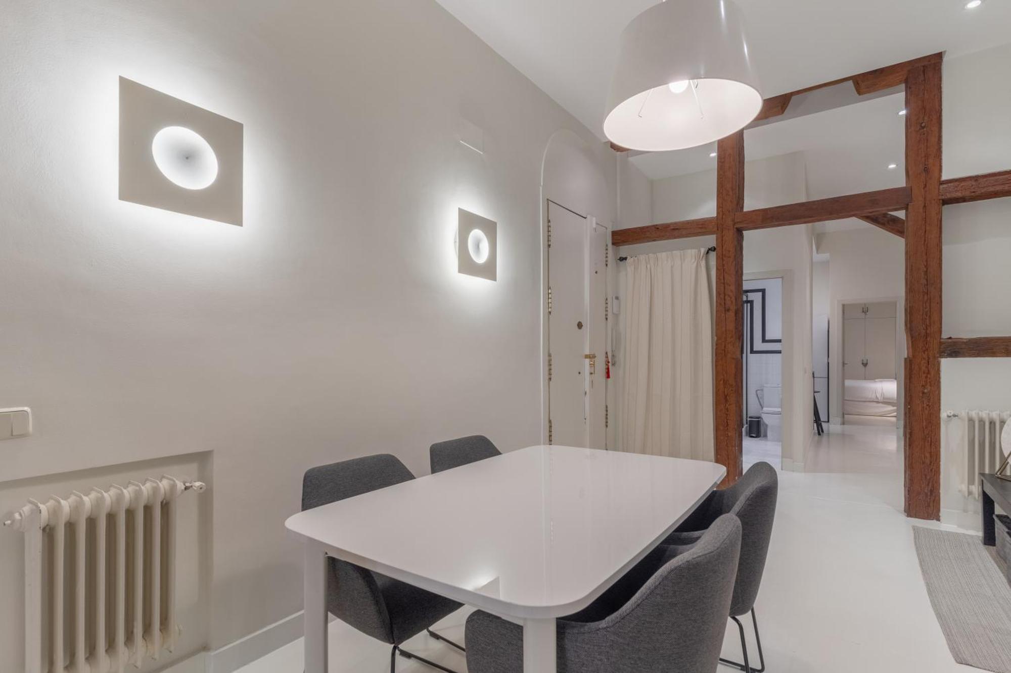 Spacious Modern-3Bedrooms 2Bathrooms-Plaza Mayor マドリード エクステリア 写真