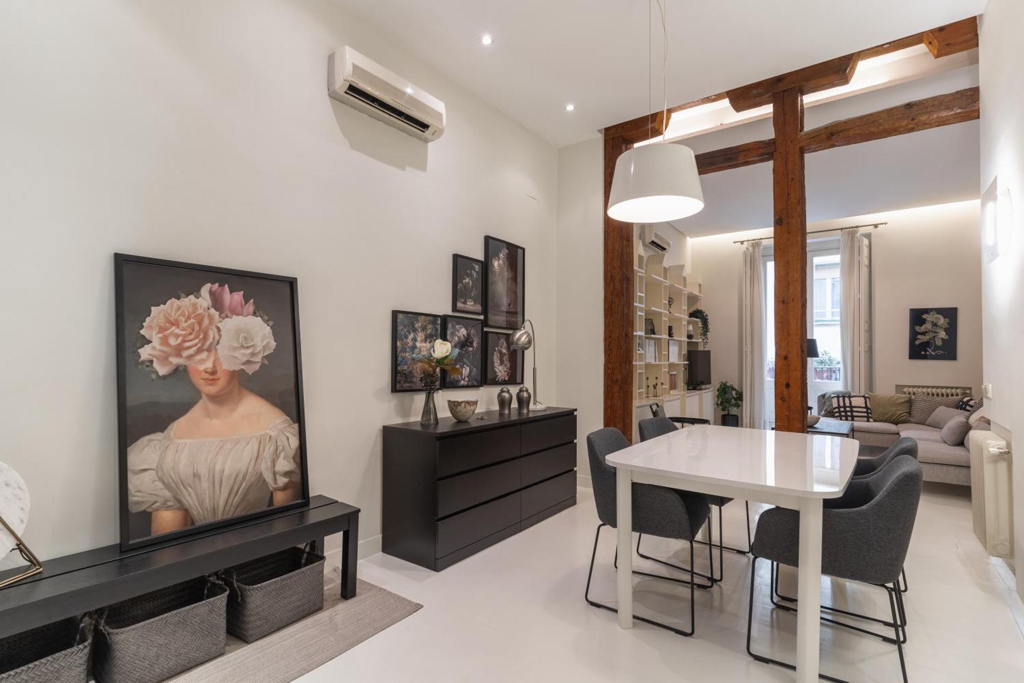 Spacious Modern-3Bedrooms 2Bathrooms-Plaza Mayor マドリード エクステリア 写真